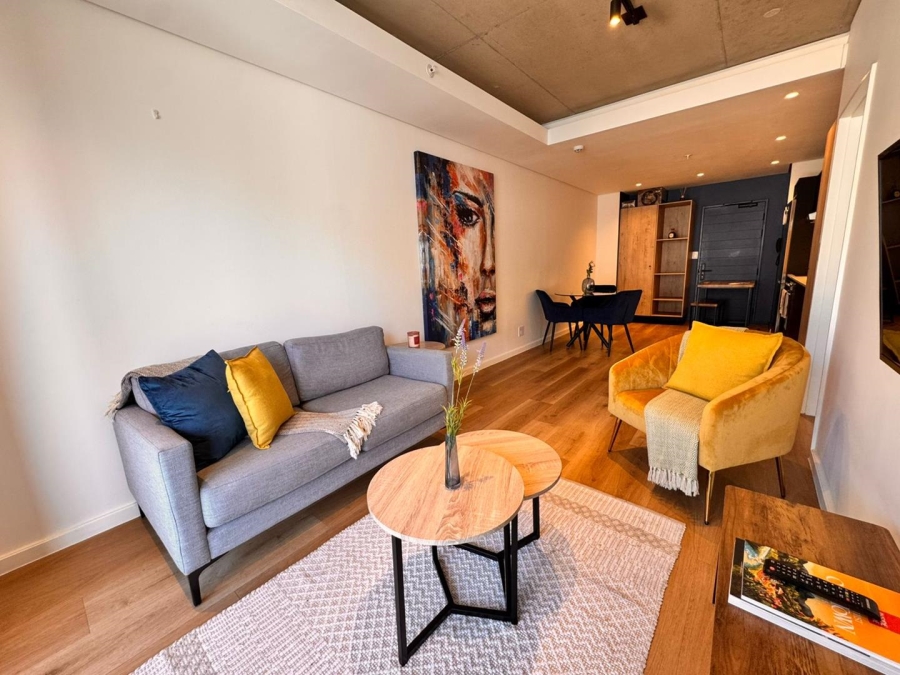 To Let 1 Bedroom Property for Rent in Sea Point Western Cape